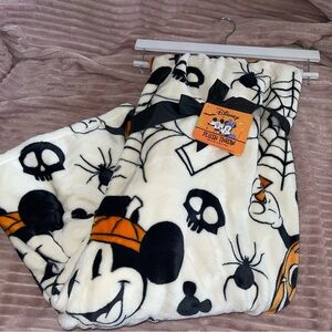 Disney Mickey & Minnie Mouse Halloween Plush Throw